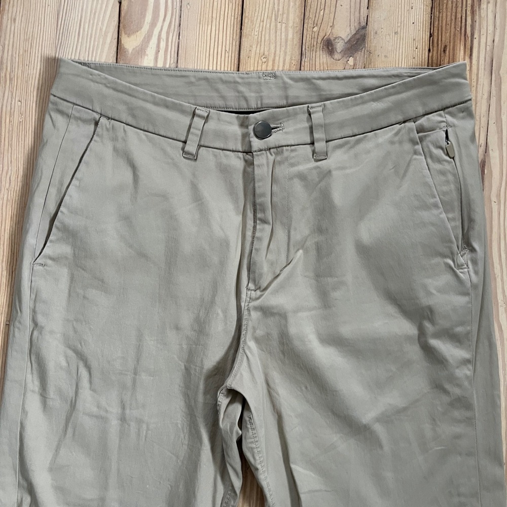 Lululemon Commission Mens Chino Pants Khaki Straight Fit Casual Comfort Size 32 - Picture 2 of 12